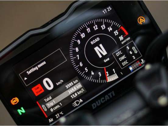 DUCATI-STREETFIGHTER V4 S DUCATI-STREETFIGHTER V4 S-2023