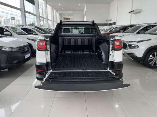 FIAT-STRADA-2024