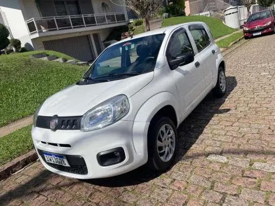 FIAT UNO 1.0 EVO ATTRACTIVE 8V FLEX 4P MANUAL