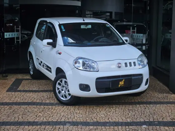 FIAT UNO 1.0 EVO VIVACE 8V FLEX 4P MANUAL
