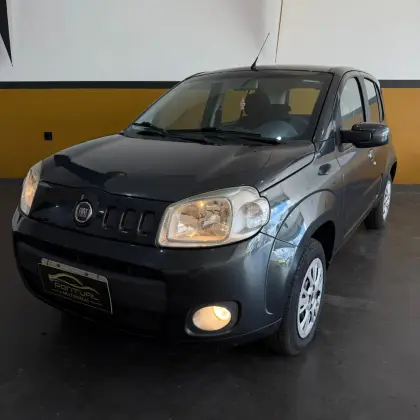 FIAT UNO 1.0 EVO VIVACE 8V FLEX 4P MANUAL