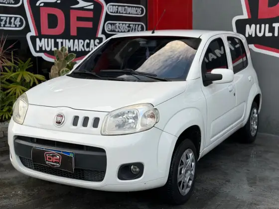 FIAT UNO 1.0 VIVACE 8V FLEX 4P MANUAL