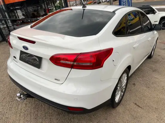 FORD-FOCUS-2018