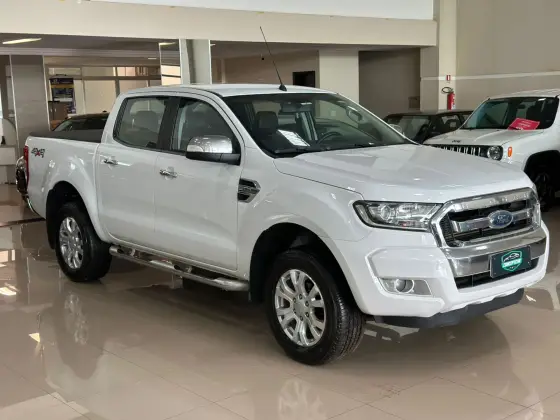 FORD RANGER 3.2 XLT 4X4 CD 20V DIESEL 4P AUTOMÁTICO