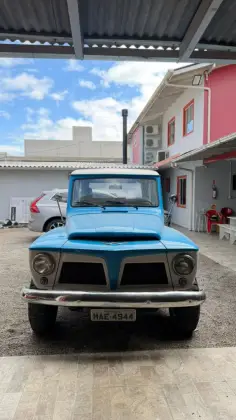 FORD RURAL 2.8 4X4 6 CILINDROS 12V GASOLINA 2P MANUAL