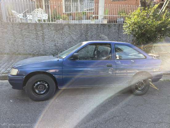 FORD-ESCORT-1996