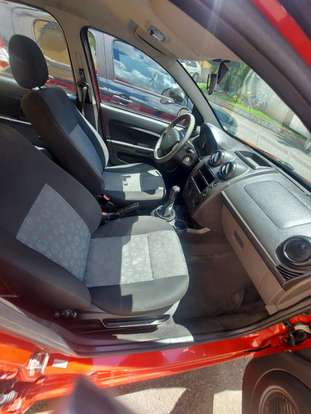 FORD-FIESTA-2012