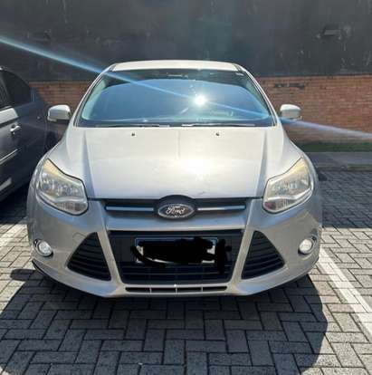 FORD-FOCUS-2013