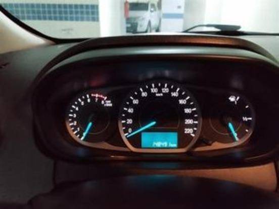 FORD KA 1.5 TI-VCT FLEX SE SEDAN MANUAL