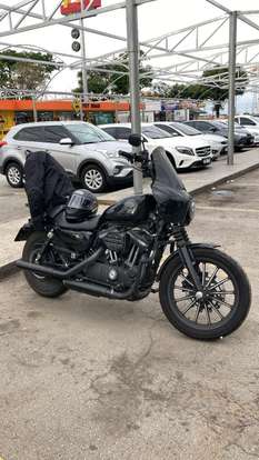 HARLEY-DAVIDSON-SPORTSTER IRON 883-2015
