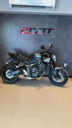 HONDA CB 650R E-CLUTCH 