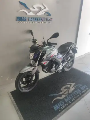 HONDA CB TWISTER HONDA CB TWISTER