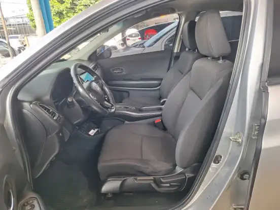 HONDA-HR-V-2016