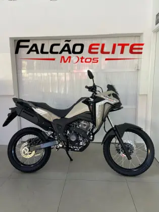 HONDA XRE 300 SAHARA ADVENTURE 
