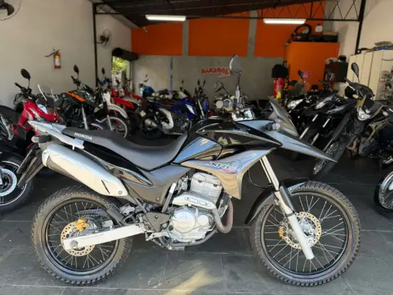 HONDA-XRE 300-2010