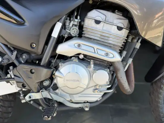 HONDA-XRE 300-2010