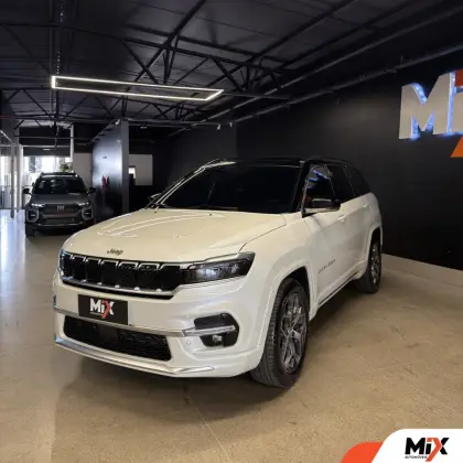 JEEP COMMANDER 1.3 T270 TURBO FLEX OVERLAND AT6