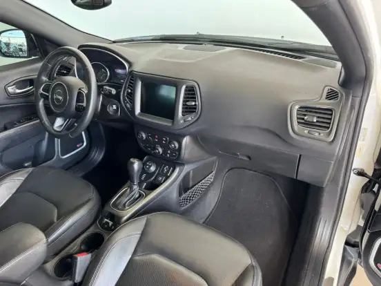 JEEP-COMPASS-2.0 16V DIESEL LIMITED 4X4 AUTOMÁTICO JEEP-COMPASS-2021