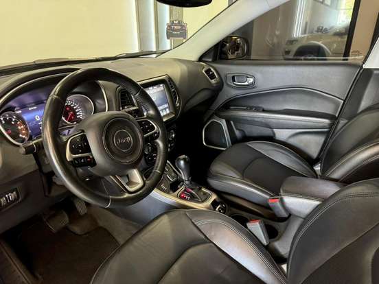 JEEP-COMPASS-2.0 16V DIESEL LONGITUDE 4X4 AUTOMÁTICO JEEP-COMPASS-2019