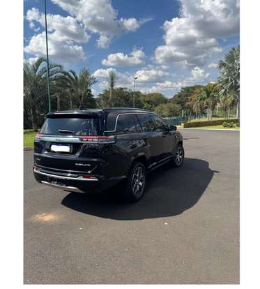 JEEP-COMMANDER-2022