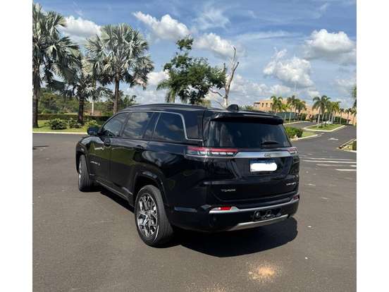 JEEP-COMMANDER-2.0 TD380 TURBO DIESEL LIMITED AT9 JEEP-COMMANDER-2022