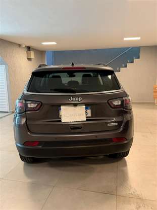 JEEP-COMPASS-2024
