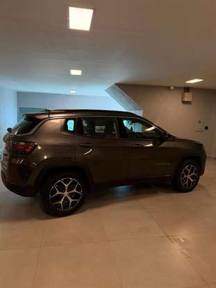 JEEP-COMPASS-2024