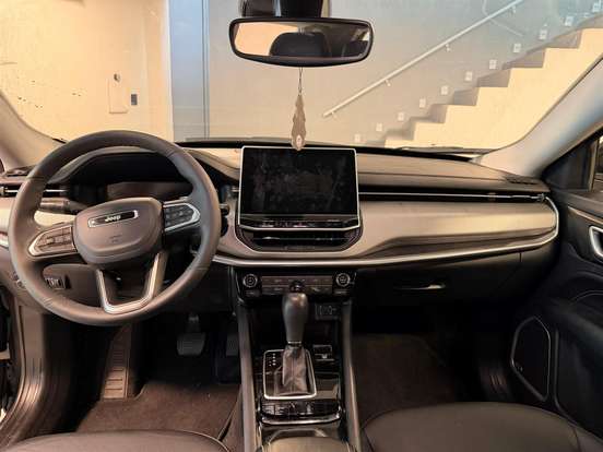 JEEP-COMPASS-2024