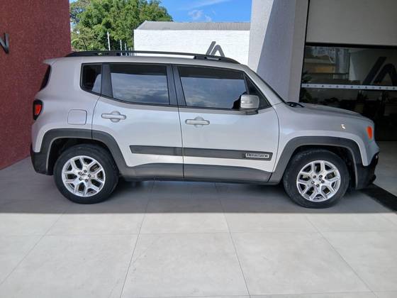 JEEP RENEGADE 1.8 16V FLEX LONGITUDE 4P AUTOMÁTICO