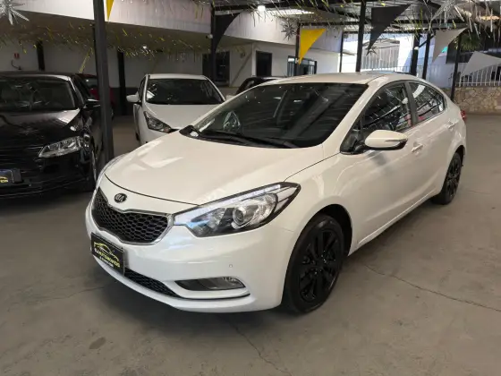 KIA CERATO 1.6 SX 16V FLEX 4P AUTOMÁTICO
