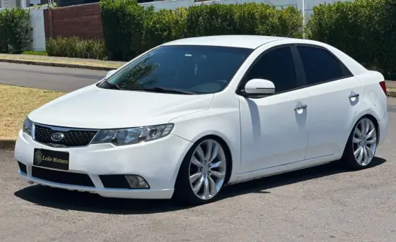KIA CERATO 1.6 SX3 16V GASOLINA 4P AUTOMÁTICO