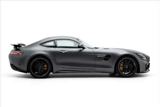 MERCEDES-BENZ-AMG GT-2021