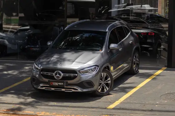 MERCEDES-BENZ GLA 200 1.3 GCI GASOLINA AMG LINE 7G-DCT