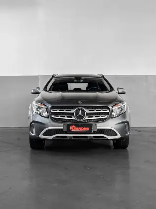 MERCEDES-BENZ GLA 200 1.6 CGI FLEX STYLE 7G-DCT