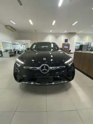 MERCEDES-BENZ GLC 300 2.0 MHEV AMG LINE COUPÉ 4MATIC 9G-TRONIC