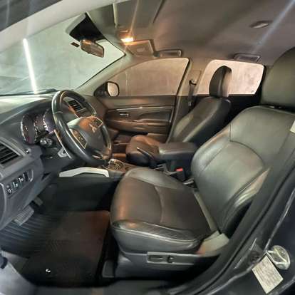 MITSUBISHI-ASX-2017