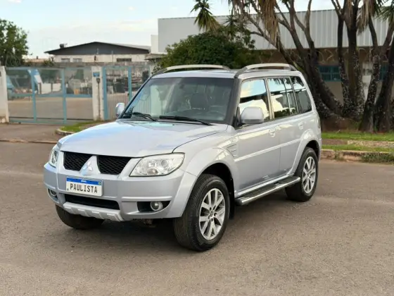 MITSUBISHI PAJERO TR4 2.0 4X4 16V 140CV FLEX 4P AUTOMÁTICO