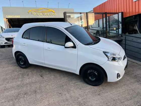 NISSAN MARCH 1.0 S 12V FLEX 4P MANUAL