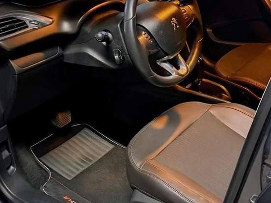 PEUGEOT-2008-1.6 16V THP FLEX GRIFFE 4P AUTOMÁTICO PEUGEOT-2008-2020