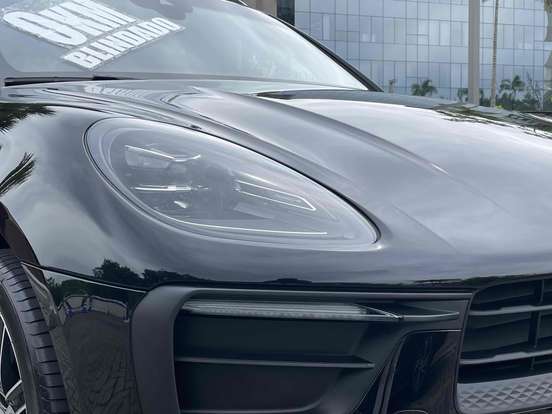 PORSCHE-MACAN-2025