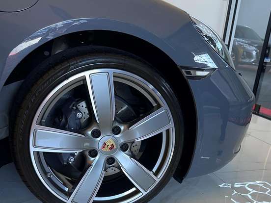 PORSCHE-718-2.0 16V H4 GASOLINA BOXSTER PDK PORSCHE-718-2023