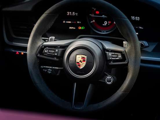 PORSCHE-911-3.0 24V H6 GASOLINA CARRERA 4 GTS CABRIOLET PDK PORSCHE-911-2023