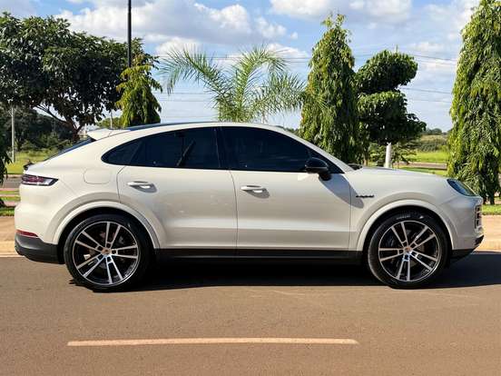 PORSCHE-CAYENNE-3.0 V6 E-HYBRID COUPÉ AWD TIPTRONIC S PORSCHE-CAYENNE-2025