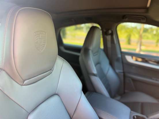 PORSCHE-CAYENNE-2025