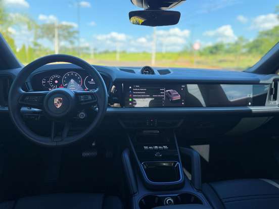 PORSCHE-CAYENNE-2025