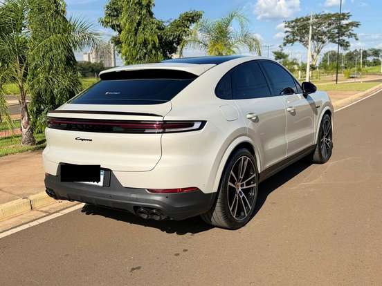 PORSCHE-CAYENNE-3.0 V6 E-HYBRID COUPÉ AWD TIPTRONIC S PORSCHE-CAYENNE-2025