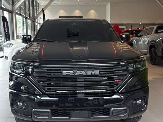 RAM-RAMPAGE-2.0 HURRICANE 4 TURBO GASOLINA R/T 4X4 AUTOMÁTICO RAM-RAMPAGE-2025