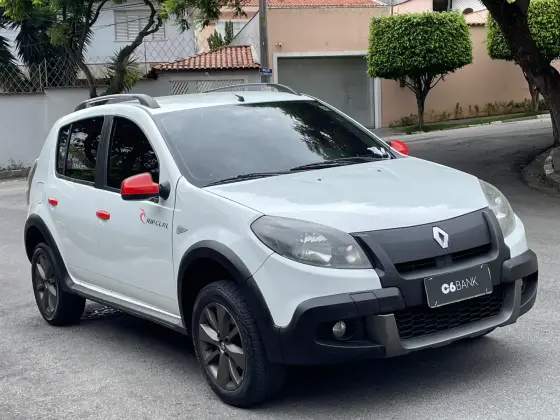 RENAULT SANDERO 1.6 SL STEPWAY RIP CURL 16V FLEX 4P MANUAL