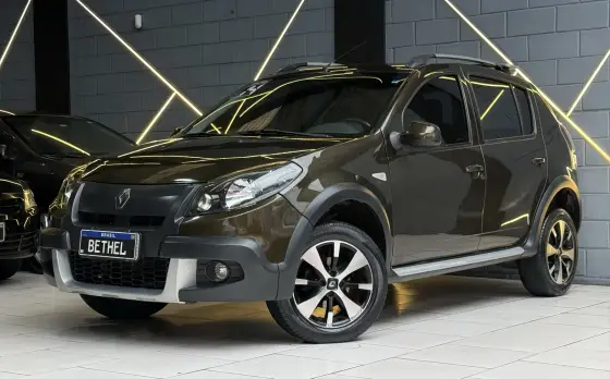 RENAULT SANDERO 1.6 STEPWAY 16V FLEX 4P AUTOMÁTICO
