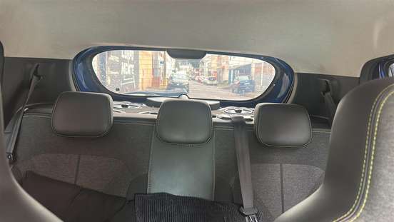 RENAULT-KWID-1.0 12V SCE FLEX OUTSIDER MANUAL RENAULT-KWID-2023